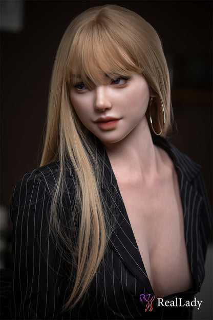 Image of RealLady 170 cm Silicone - Layla, featuring realistic details, sex doll