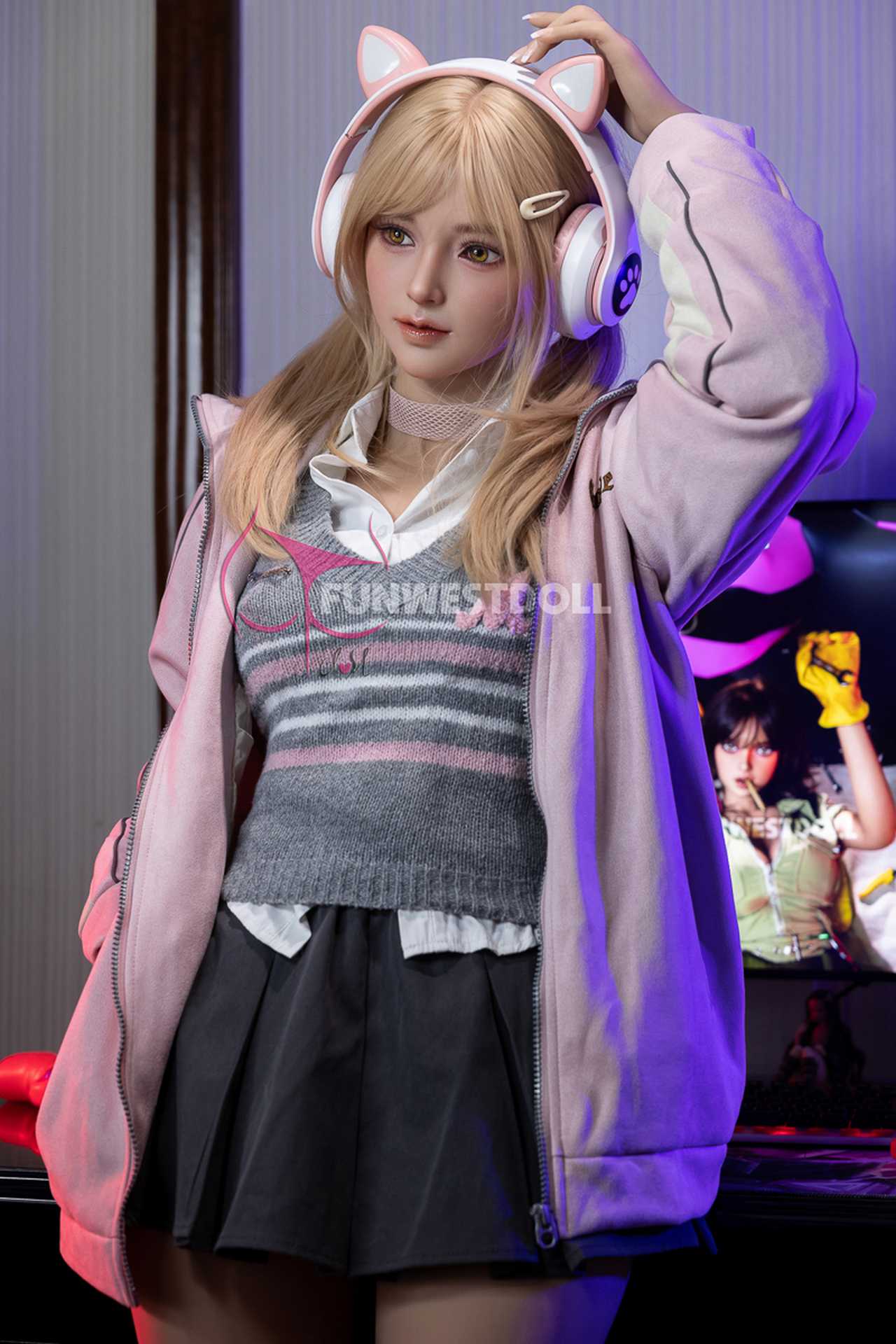 Funwest Evgeniya: 159cm TPE Doll with A-Cup Breasts and Gaming Enthusiasm (USA Stock)