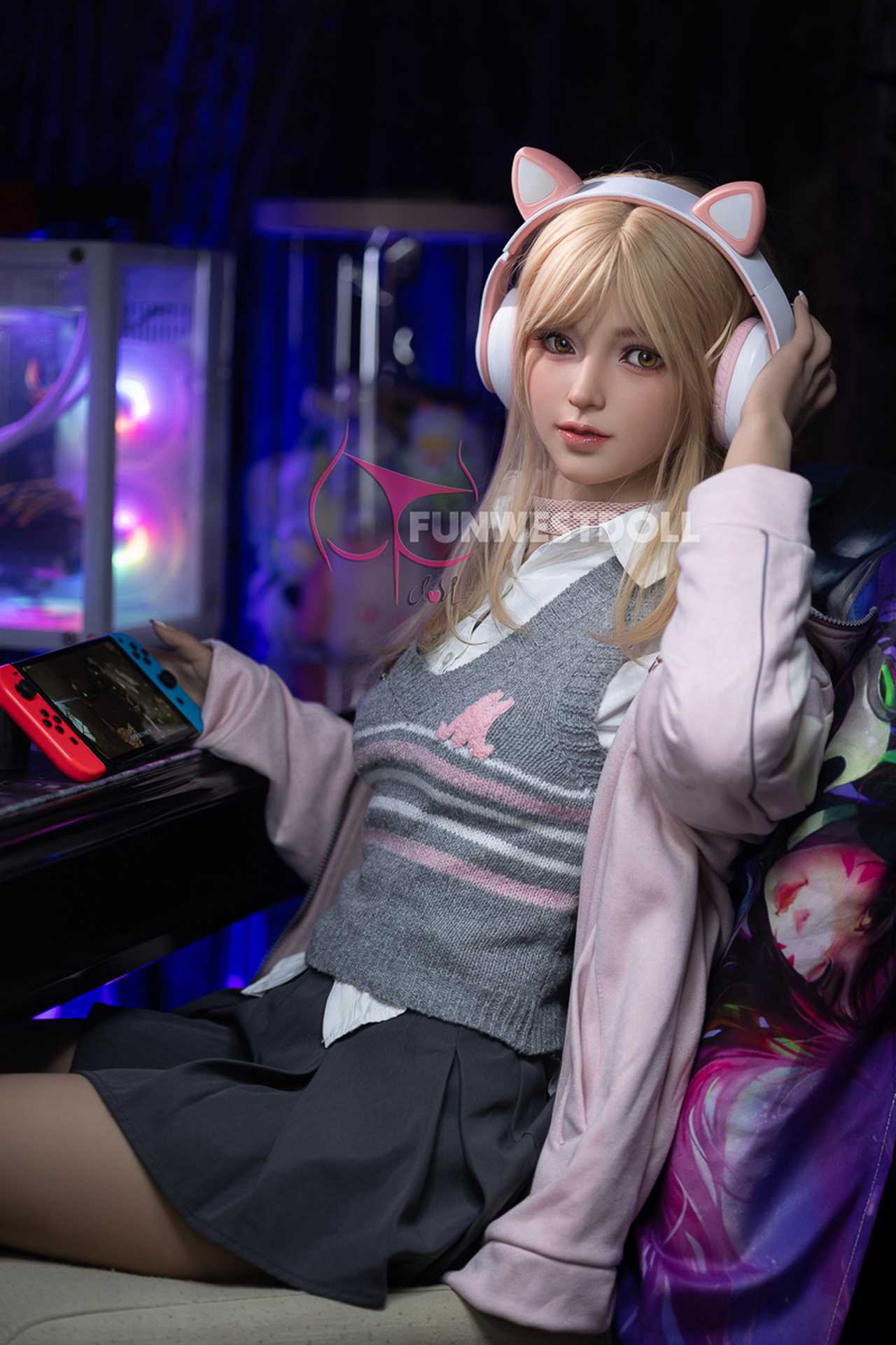 Funwest Evgeniya: 159cm TPE Doll with A-Cup Breasts and Gaming Enthusiasm (USA Stock)