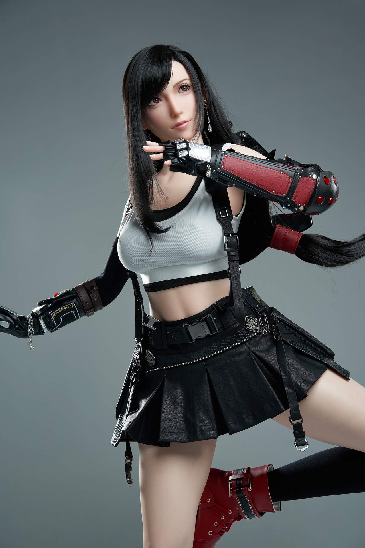 Gamelady Tifa Sex Doll: 168cm Full Silicon, Hot Figure from Final Fantasy VII Any Love Doll GameLady