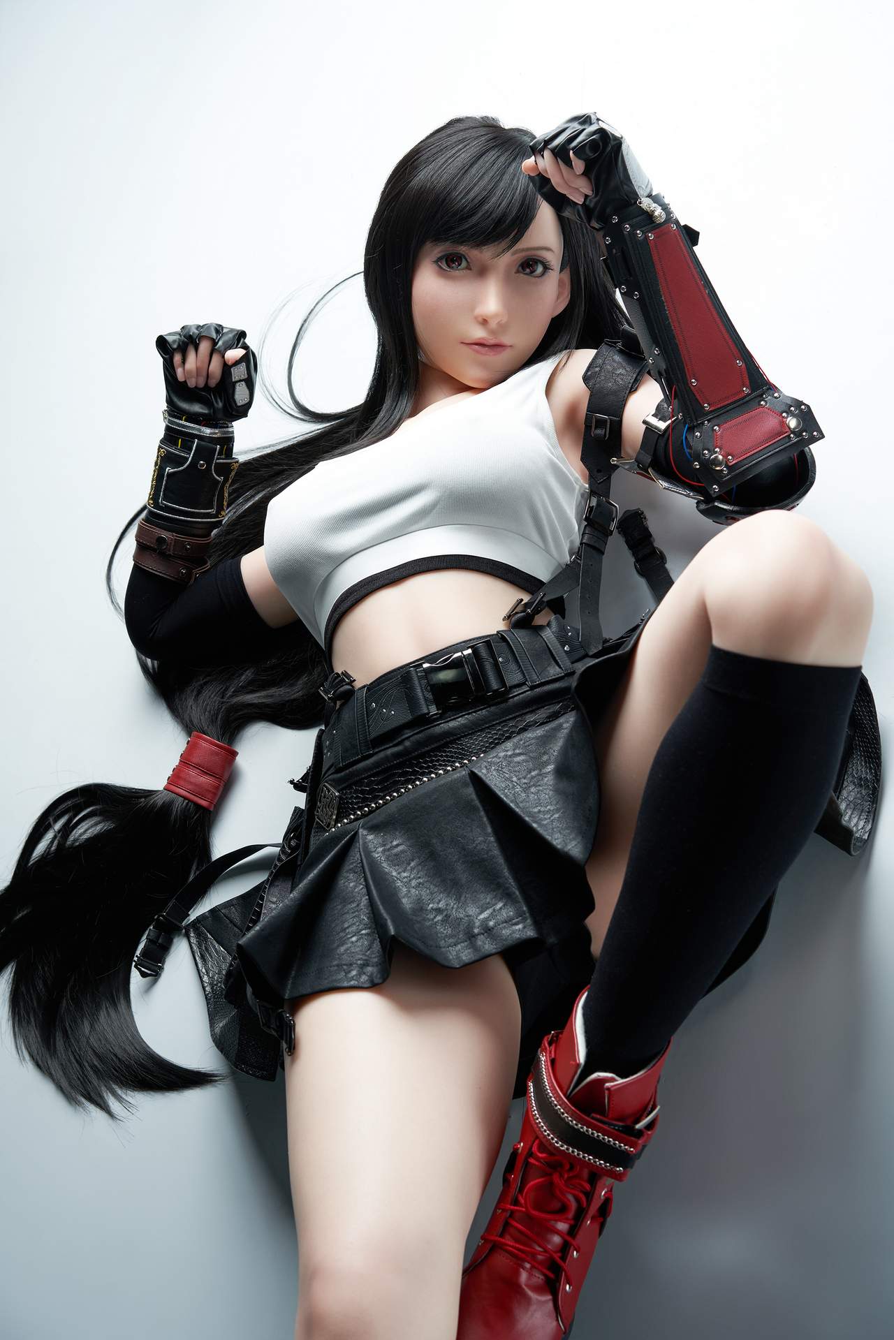 Gamelady Tifa Sex Doll: 168cm Full Silicon, Hot Figure from Final Fantasy VII Any Love Doll GameLady