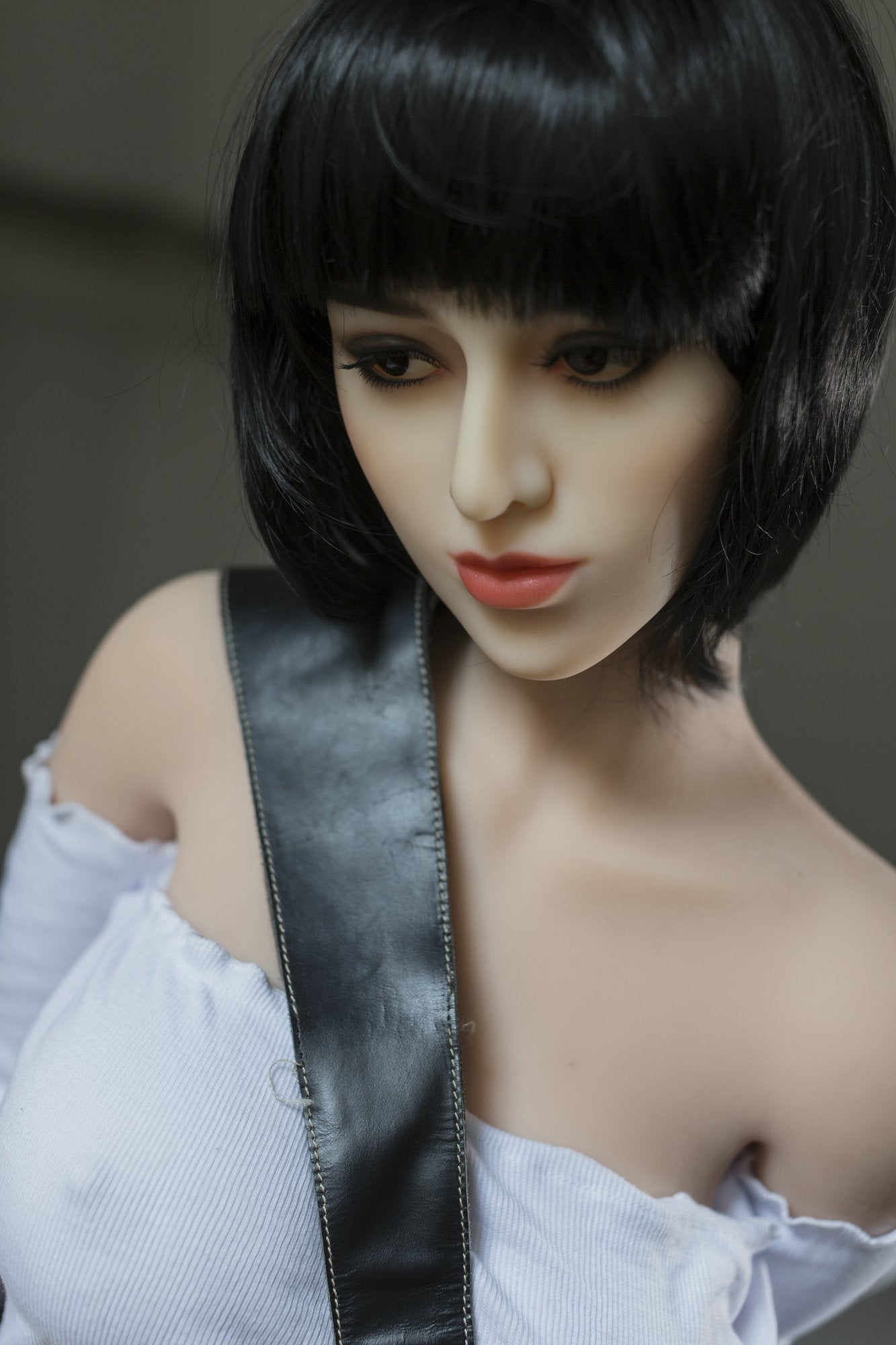 Seductive Love Doll: YL Dolls' Ivanetta - Short-haired, White-skinned, and Curvy Any Love Doll YL